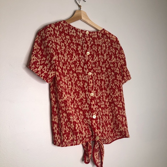 Madewell Crinkle Button Back Tie Tee in Full Bloom - Picture 6 of 7